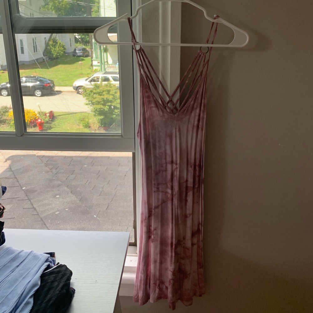 Flowy Marble Pattern Pink Dress